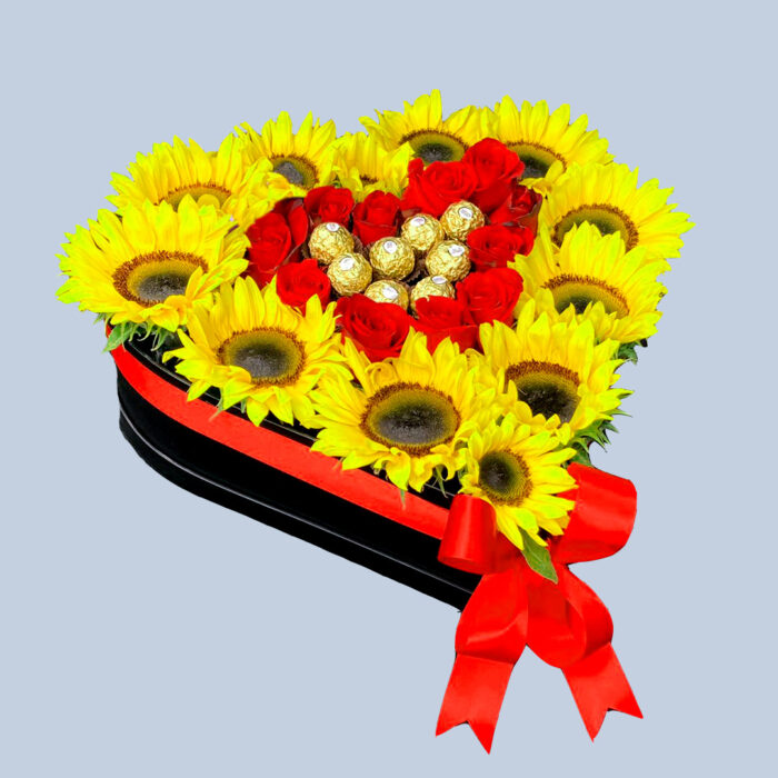 caja con rosas y girasoles floreriaadomicilio dot mx 1